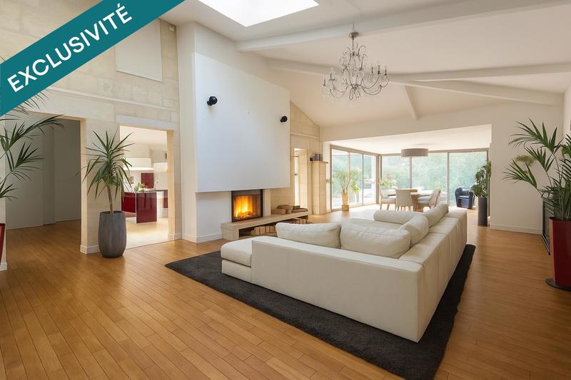 Maison de maîtres - 322 m² - 7 pièces