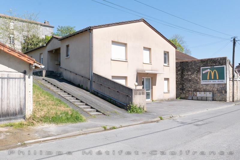 Local d'activité / Entrepôt - 238 m² - 21 pièces