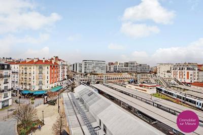 Appartement - 100 m² - 4 pièces