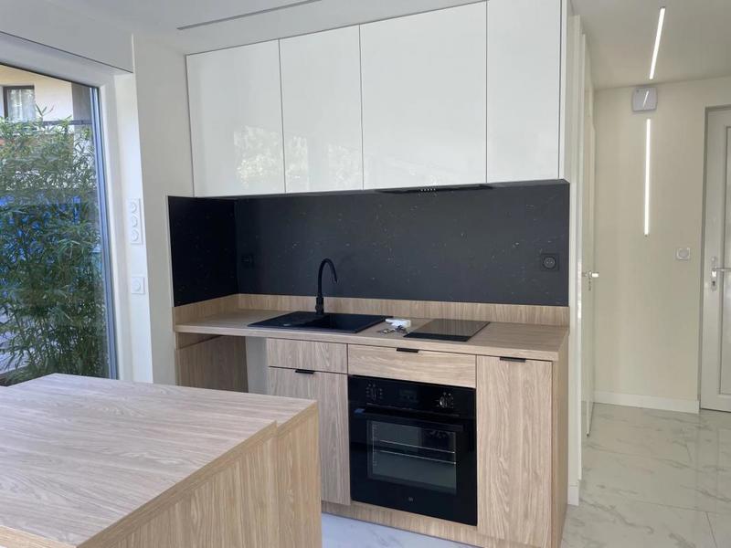 Studio - 27 m² - 1 pièce