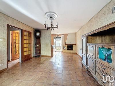 Maison - 93 m² - 4 pièces