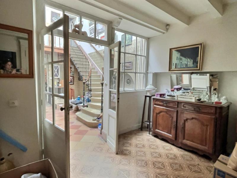 Maison de ville - 254 m² - 7 pièces