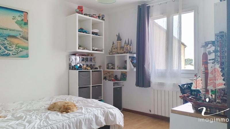 Maison - 140 m² - 5 pièces