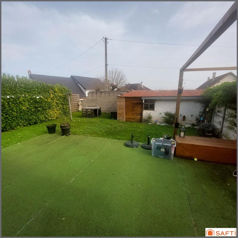 Maison - 101 m² - 5 pièces