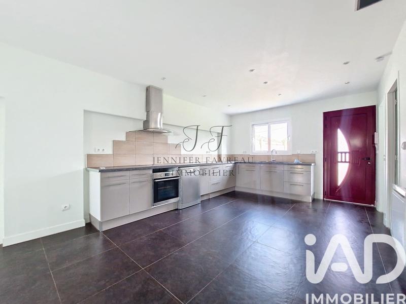 Maison - 83 m² - 4 pièces