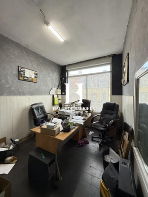 Local d'activités - 253 m² - 3 pièces