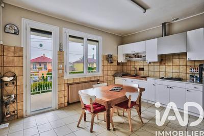 Maison - 145 m² - 5 pièces