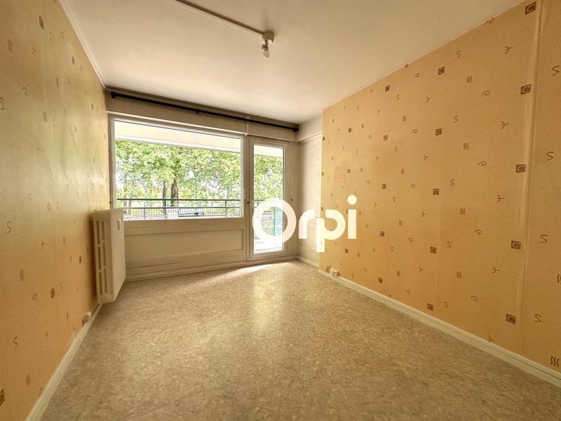 Appartement - 118 m² - 6 pièces