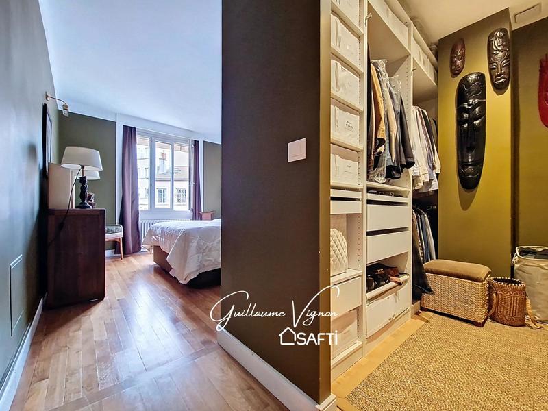 Appartement - 100 m² - 4 pièces