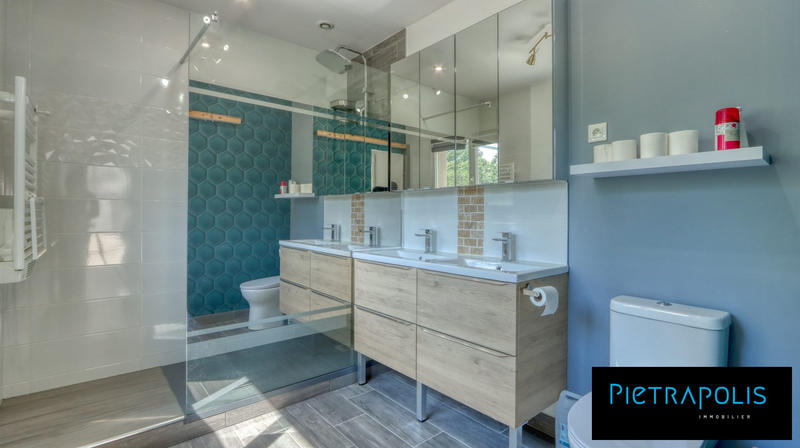 Maison contemporaine - 182 m² - 6 pièces