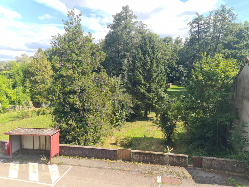 Maison - 220 m² - 8 pièces