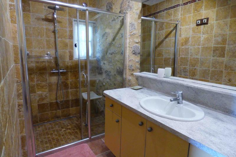 Maison traditionnelle - 276 m² - 10 pièces