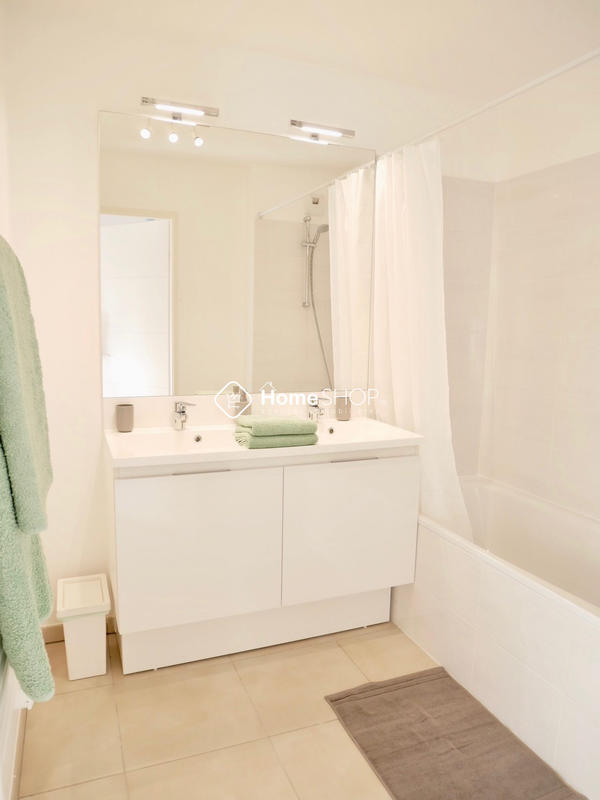 Appartement - 60 m² - 3 pièces