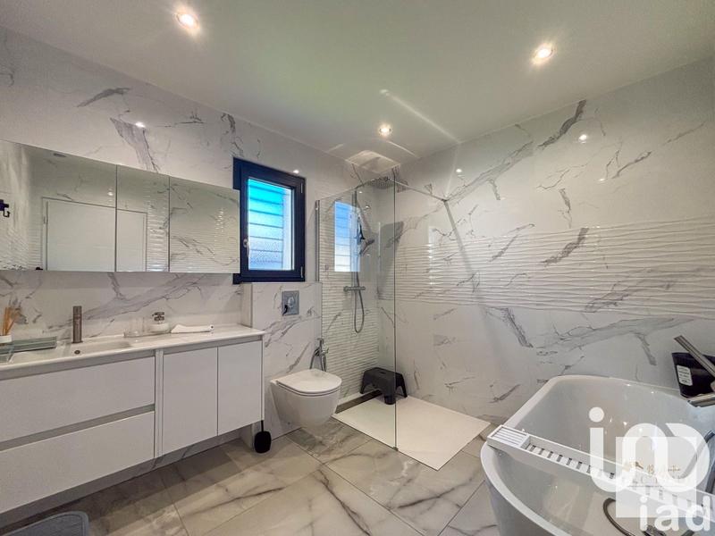 Maison de maîtres - 135 m² - 5 pièces