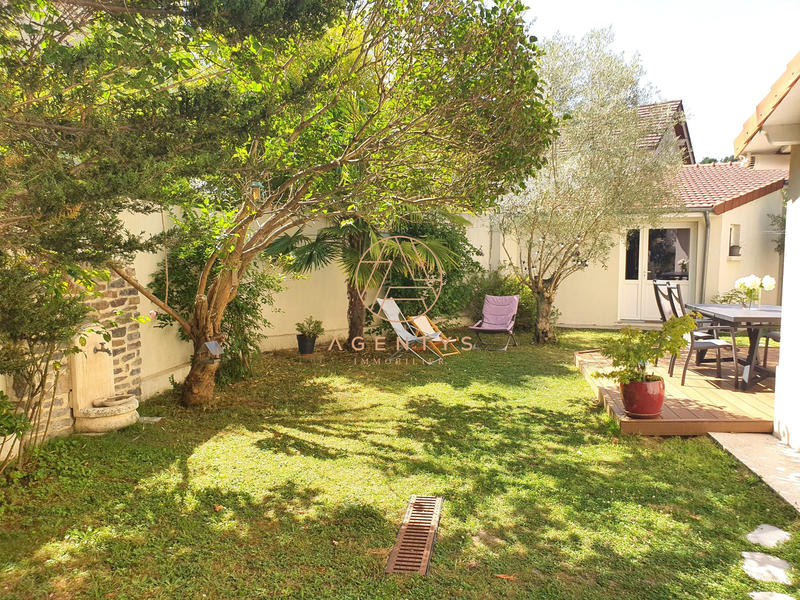 Maison - 123 m² - 6 pièces