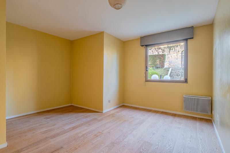 Appartement - 112 m² - 4 pièces