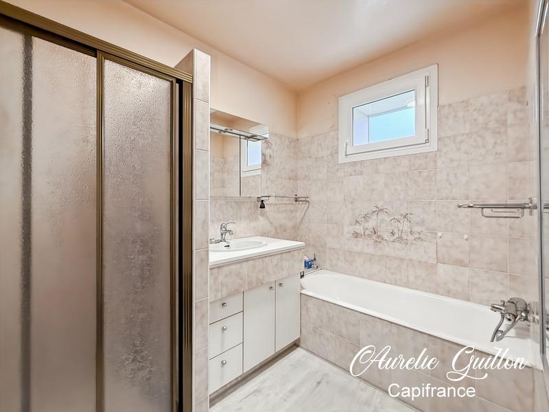 Maison - 135 m² - 8 pièces