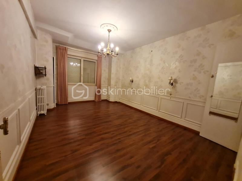 Maison ancienne - 200 m² - 6 pièces