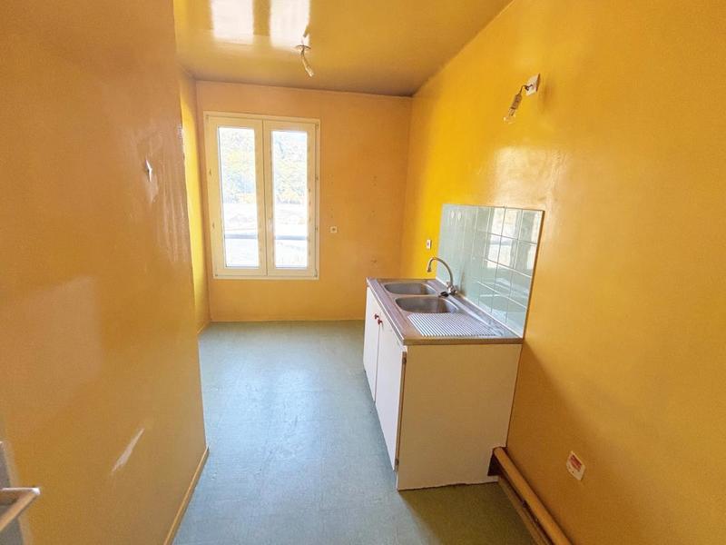 Appartement - 86 m² - 4 pièces