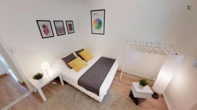 Chambre - 10 m² - 5 pièces