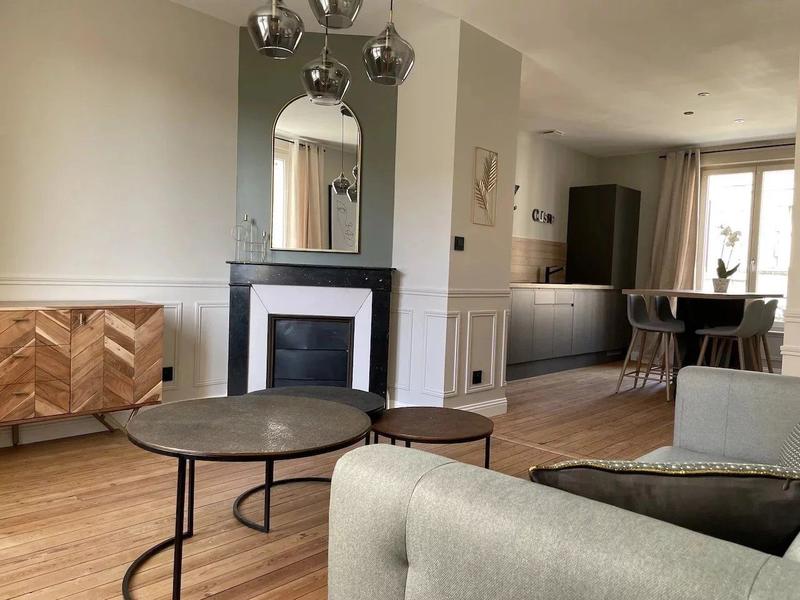 Immeuble - 165 m² - 7 pièces