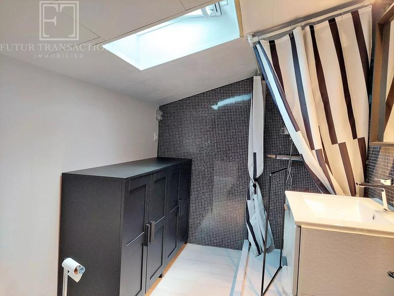 Maison - 77 m² - 5 pièces