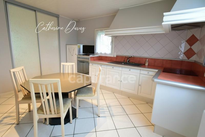 Maison - 100 m² - 6 pièces