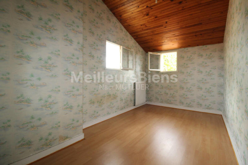 Maison - 169 m² - 6 pièces