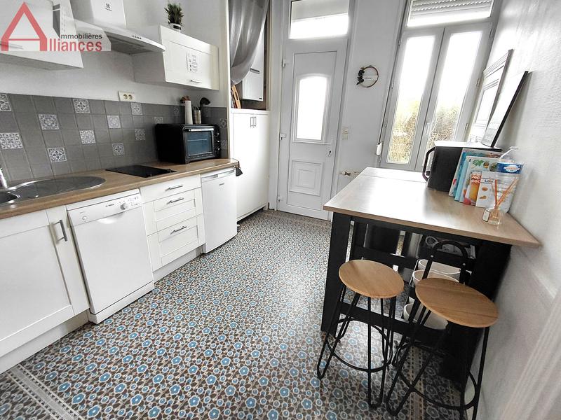 Maison - 84 m² - 5 pièces