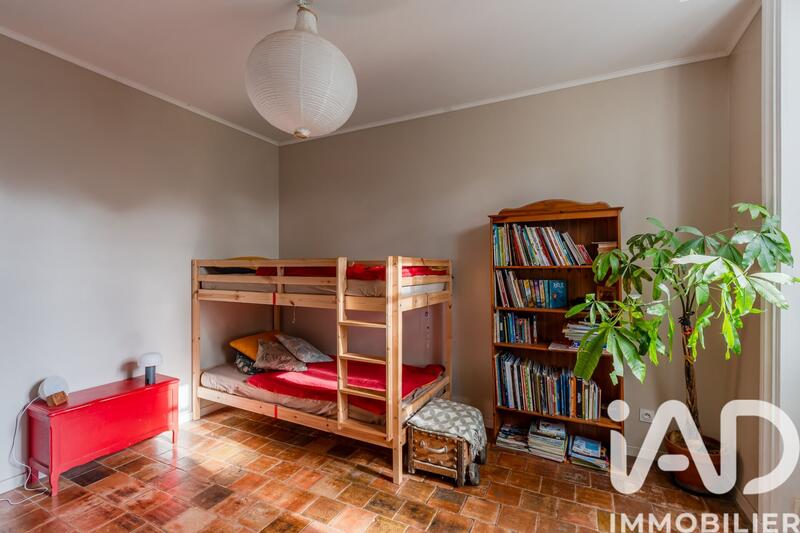 Appartement - 160 m² - 5 pièces