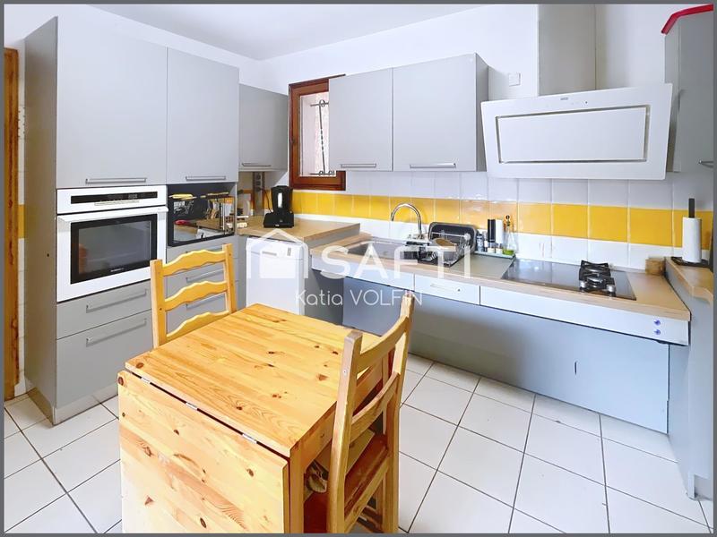 Maison - 127 m² - 6 pièces