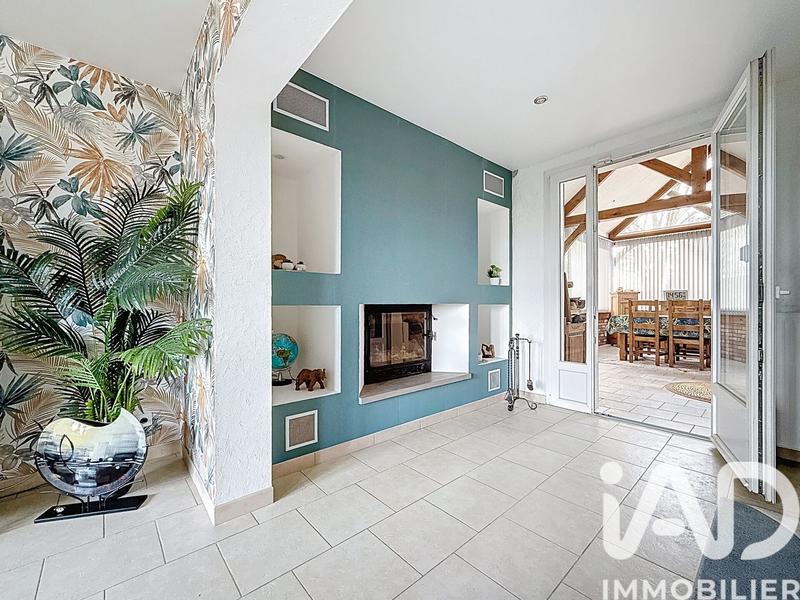 Maison - 92 m² - 5 pièces