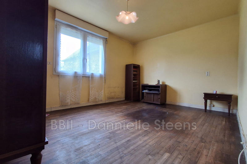 Maison - 216 m² - 10 pièces