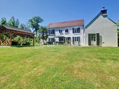 Maison - 170 m² - 7 pièces