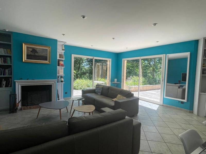 Villa - 227 m² - 6 pièces