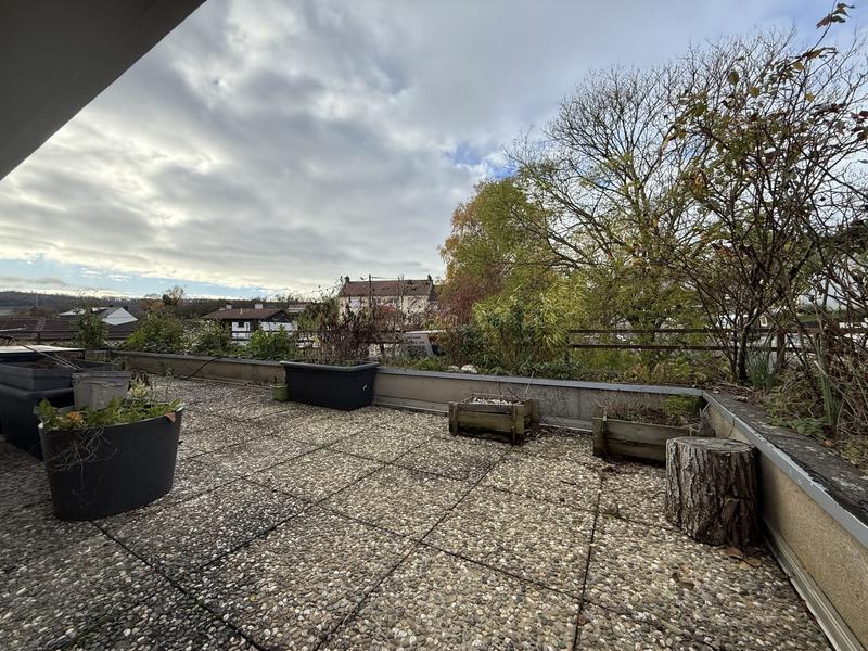 Appartement - 175 m² - 6 pièces