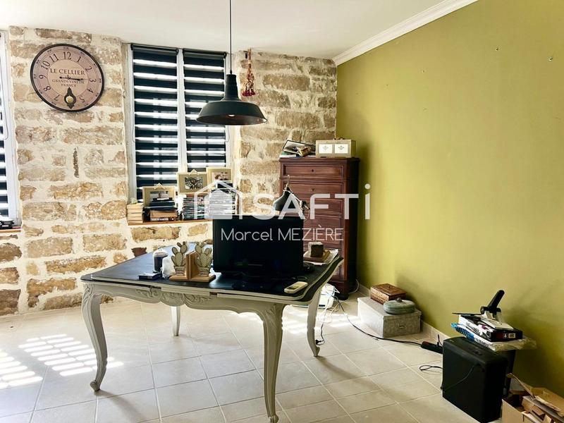 Maison - 285 m² - 8 pièces
