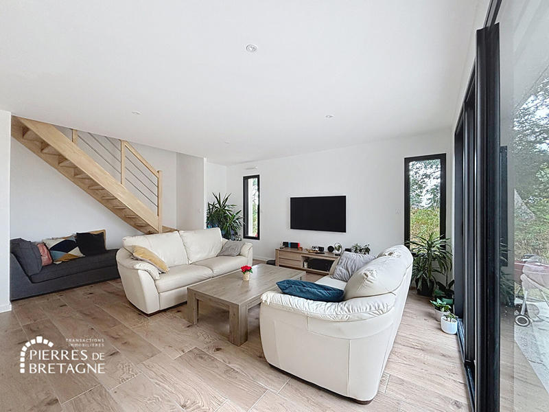 Maison - 135 m² - 6 pièces