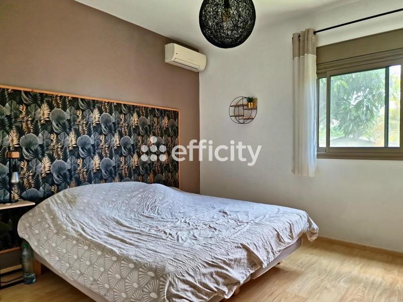 Maison - 163 m² - 5 pièces