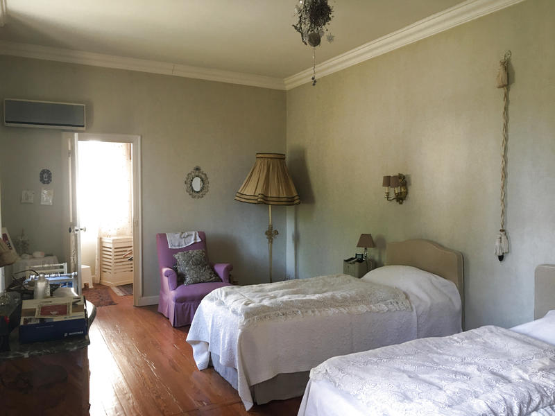 Maison - 297 m² - 8 pièces