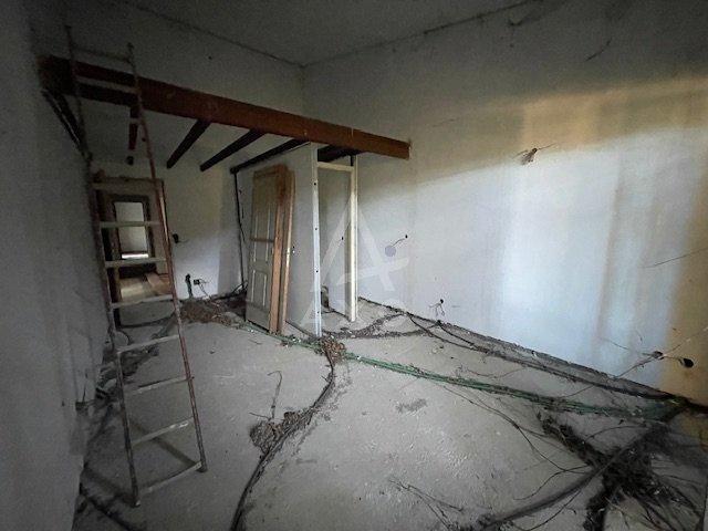 Maison de village - 200 m² - 6 pièces