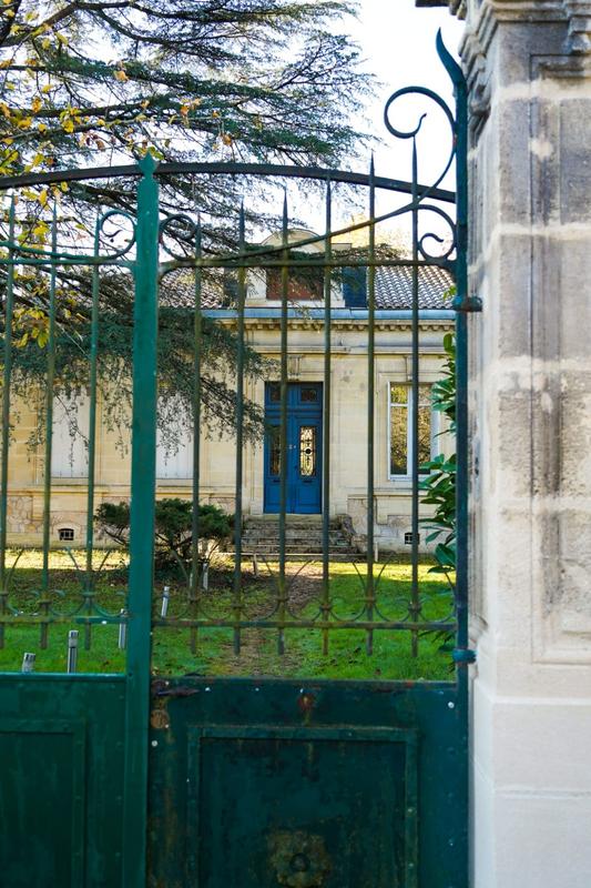 Villa - 311 m² - 15 pièces