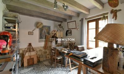 Maison de campagne - 370 m² - 10 pièces