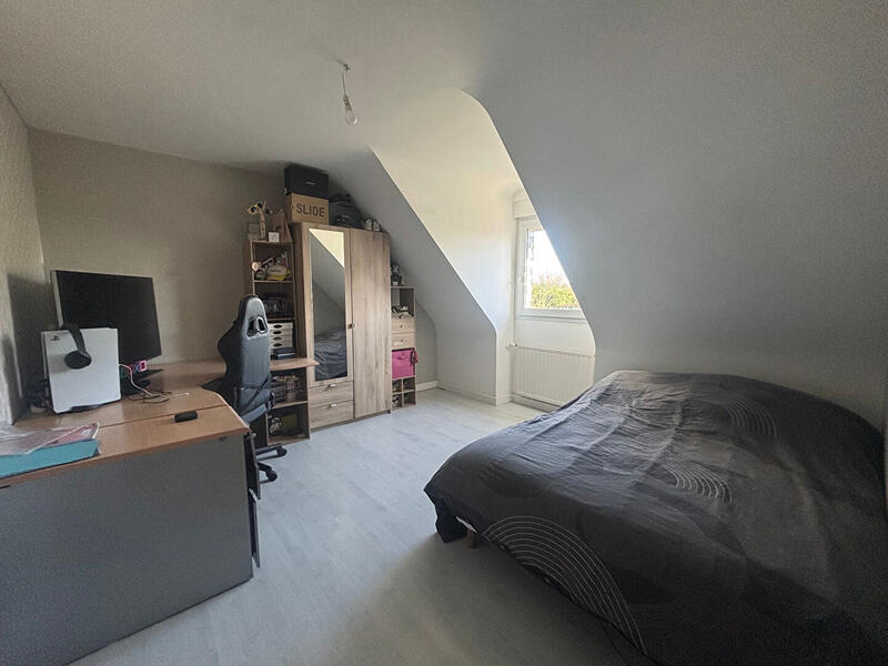 Maison - 142 m² - 5 pièces