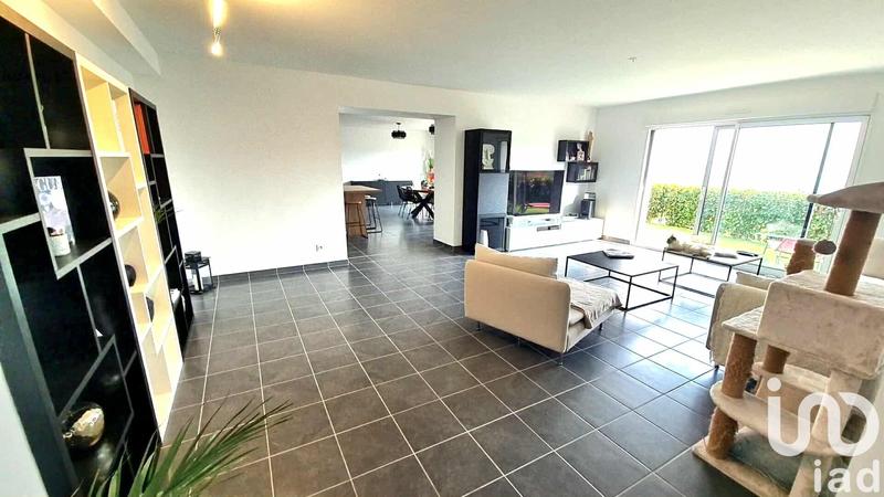 Maison - 143 m² - 5 pièces