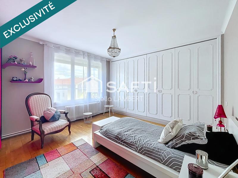 Maison - 160 m² - 5 pièces