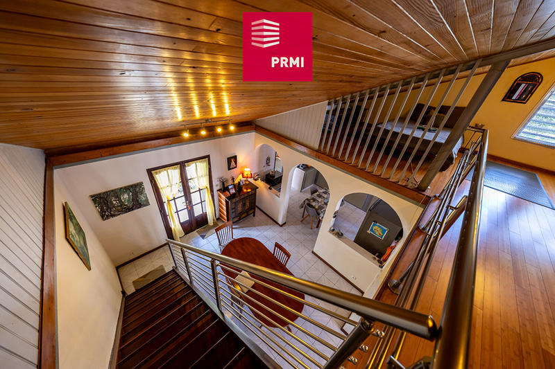 Maison - 167 m² - 6 pièces