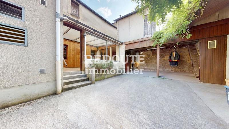 Maison - 192 m² - 6 pièces