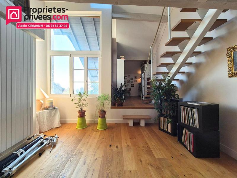 Maison - 200 m² - 7 pièces