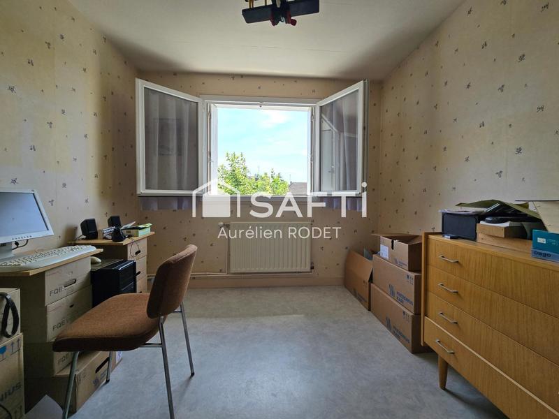 Maison - 168 m² - 8 pièces